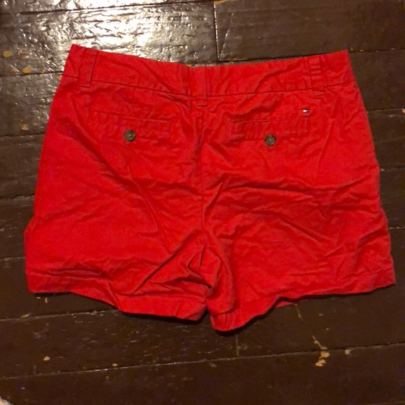 SOLD Tommy Hilfiger shorts - Picture 2 of 4